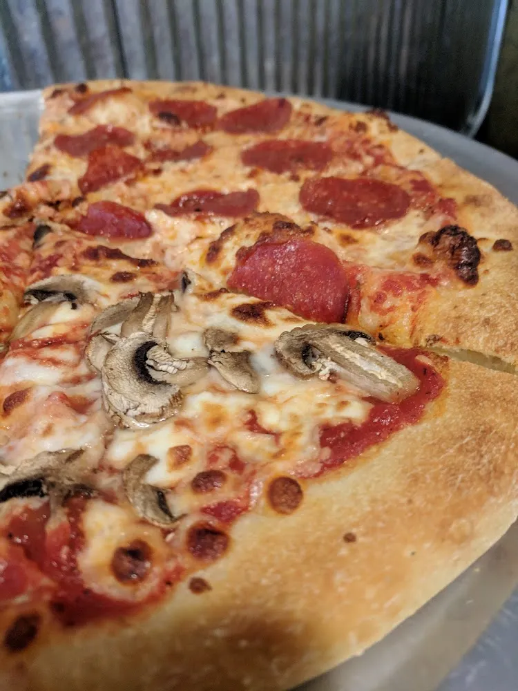 Pepperoni Mushroom Black Olives